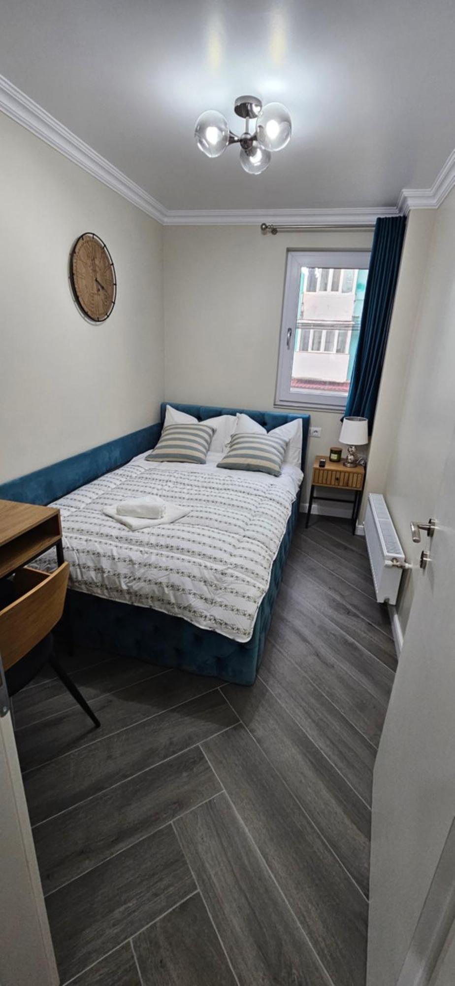 Appartamento White Rezidence II Curtea de Argeş Esterno foto
